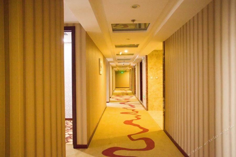 Weihai Happy Hot Spring Hotel Exterior foto